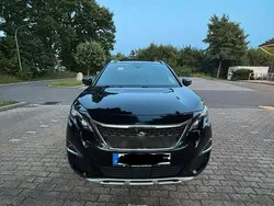 Schwarz Gebraucht 2018 Peugeot 5008 Van / Kleinbus | 17.700 €