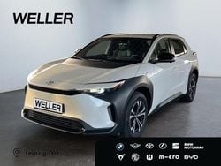 Weiss Gebraucht 2023 Toyota bZ4X Basis SUV | 28.490 € (Superpreis)