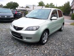 Grün Gebraucht 2007 Mazda 2 Active Kleinwagen | 4.990 € (Fairer Preis)