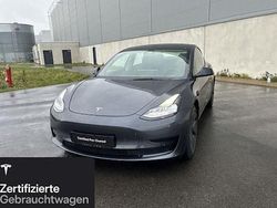 Silber Gebraucht 2021 Tesla Model 3 Standard Range Limousine | 23.500 € (Fairer Preis)