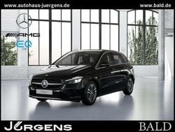 Schwarz kosmosschwarz metallic Gebraucht 2024 Mercedes 250 Progressive Kombi | 34.780 € (Guter Preis)