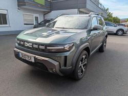 Grün Neu 2025 Dacia Duster Journey SUV | 29.990 € (Etwas zu teuer)
