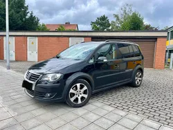 Schwarz Gebraucht 2008 VW Touran Cross Van / Kleinbus | 3.500 € (Guter Preis)