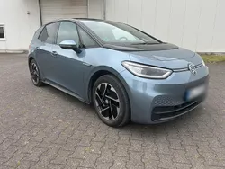Blau Gebraucht 2020 VW ID.3 Pro Kleinwagen | 21.500 € (Etwas zu teuer)