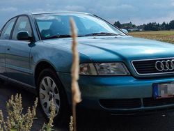 Schwarz Gebraucht 1999 Audi A4 Limousine | 1.300 € (Superpreis)