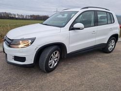 Weiß Gebraucht 2014 VW Tiguan Trendline SUV | 8.599 € (Guter Preis)