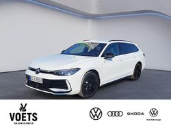 Pure white Gebraucht 2025 VW Passat R-line Kombi | 39.990 € (Superpreis)