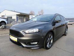 Magneticgrau (metallic) Gebraucht 2018 Ford Focus ST-Line Kombi | 13.590 € (Etwas zu teuer)
