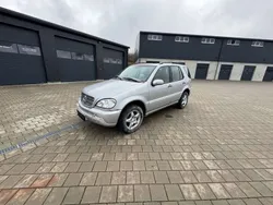 Silber Gebraucht 2003 Mercedes ML400 SUV | 2.600 € (Fairer Preis)