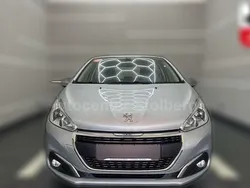 Grau metallic Gebraucht 2017 Peugeot 208 Allure Kleinwagen | 11.080 € (Etwas zu teuer)