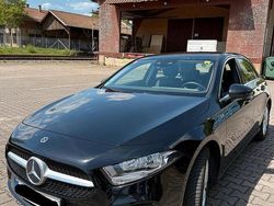 Schwarz Gebraucht 2021 Mercedes A180 Kleinwagen | 18.500 € (Superpreis)