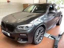 Sophistograu brillanteffekt Gebraucht 2019 BMW X4 M Sport SUV | 36.790 € (Etwas zu teuer)