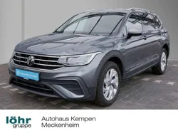 Platinum grey metallic Gebraucht 2024 VW Tiguan Allspace Life SUV | 35.950 € (Superpreis)