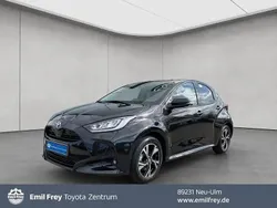 Schwarz Neu 2025 Toyota Yaris Comfort Limousine | 24.490 € (Guter Preis)