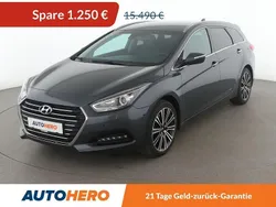 Silber Gebraucht 2017 Hyundai i40 Premium Kombi | 14.240 € (Fairer Preis)