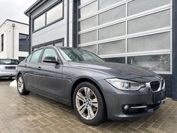 Grau Gebraucht 2013 BMW 320 Sport Line Limousine | 13.490 € (Guter Preis)