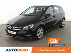 Schwarz Gebraucht 2017 Mercedes B200 Urban Van / Kleinbus | 15.890 € (Fairer Preis)