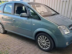 Blau Gebraucht 2005 Opel Meriva Van / Kleinbus | 2.900 € (Fairer Preis)