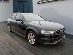 Schwarz Gebraucht 2015 Audi A4 Ambiente Kombi | 10.980 € (Guter Preis)