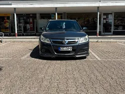 Grau Gebraucht 2007 Opel Signum Kombi | 4.900 € (Teuer)