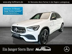 Weiß Gebraucht 2020 Mercedes GLC300e AMG SUV | 42.920 € (Teuer)