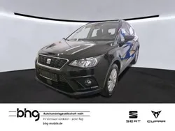 Midnight schwarz metallic Gebraucht 2021 Seat Arona Style SUV | 17.430 € (Guter Preis)