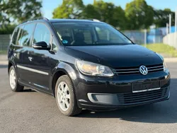 Schwarz Gebraucht 2011 VW Touran Van / Kleinbus | 3.500 € (Guter Preis)