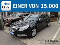 Schwarz Gebraucht 2011 Opel Insignia Design Edition Kombi | 7.990 € (Teuer)