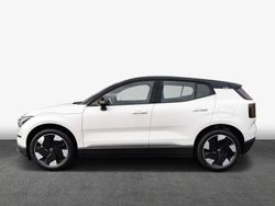 Weiß Gebraucht 2024 Volvo EX30 Performance SUV | 36.300 € (Fairer Preis)
