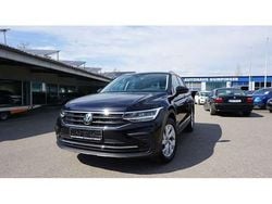 Deep black perleffekt Gebraucht 2024 VW Tiguan Move SUV | 29.900 € (Guter Preis)
