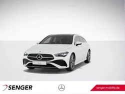 Weiß Gebraucht 2023 Mercedes CLA250e Shooting Brake AMG Kombi | 32.440 € (Guter Preis)
