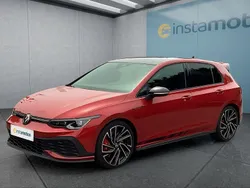 Rot Gebraucht 2022 VW Golf VIII GTI Kleinwagen | 32.949 € (Guter Preis)