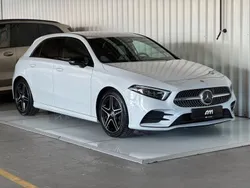 Weiß Gebraucht 2019 Mercedes A220 AMG line Limousine | 26.500 € (Fairer Preis)