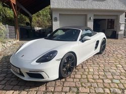 Weiß Gebraucht 2016 Porsche 718 Cabrio | 43.900 € (Guter Preis)