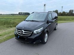 Schwarz Gebraucht 2018 Mercedes V250 Edition Van / Kleinbus | 44.900 € (Etwas zu teuer)