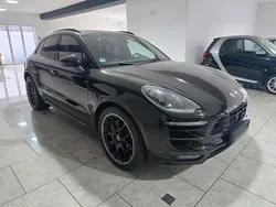 Schwarz Gebraucht 2025 Porsche Macan S SUV | 25.900 €