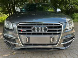 Grau Gebraucht 2016 Audi SQ5 Advanced SUV | 27.900 €