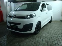 Weiss Gebraucht 2021 Citroën Spacetourer Feel Van / Kleinbus | 29.490 € (Guter Preis)