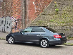 Grau Gebraucht 2010 Mercedes E250 Limousine | 14.300 €