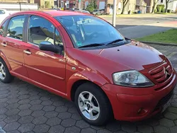 Rot Gebraucht 2007 Citroën C3 Style Kleinwagen | 1.800 € (Fairer Preis)
