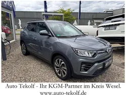 Platinum grey metallic ad Gebraucht 2023 Ssangyong Tivoli Sapphire SUV | 19.980 € (Etwas zu teuer)