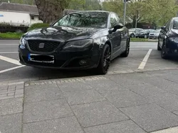 Schwarz Gebraucht 2012 Seat Exeo Sport Limousine | 8.399 € (Etwas zu teuer)