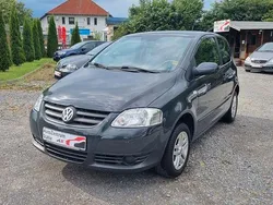 Grau Gebraucht 2009 VW Fox Refresh Kleinwagen | 2.990 € (Etwas zu teuer)