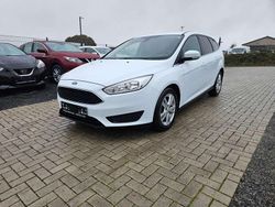 Weiß Gebraucht 2016 Ford Focus Trend Kombi | 7.450 € (Fairer Preis)