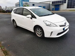 Weiß Gebraucht 2013 Toyota Prius+ Comfort Van / Kleinbus | 6.300 € (Fairer Preis)