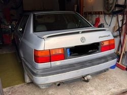 Grau Gebraucht 1993 VW Vento Limousine | 1.900 €