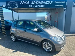 Grau Gebraucht 2011 Mercedes A200 Limousine | 8.490 € (Teuer)
