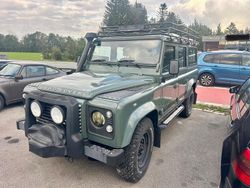 Grün Gebraucht 2012 Land Rover Defender SUV | 46.900 €