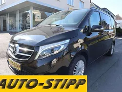 Obsidianschwarz Gebraucht 2015 Mercedes V250 Edition Van / Kleinbus | 32.950 € (Fairer Preis)