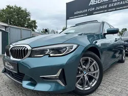 Blue ridge mountain metallic Gebraucht 2021 BMW 330e Luxury Line Kombi | 25.989 € (Fairer Preis)